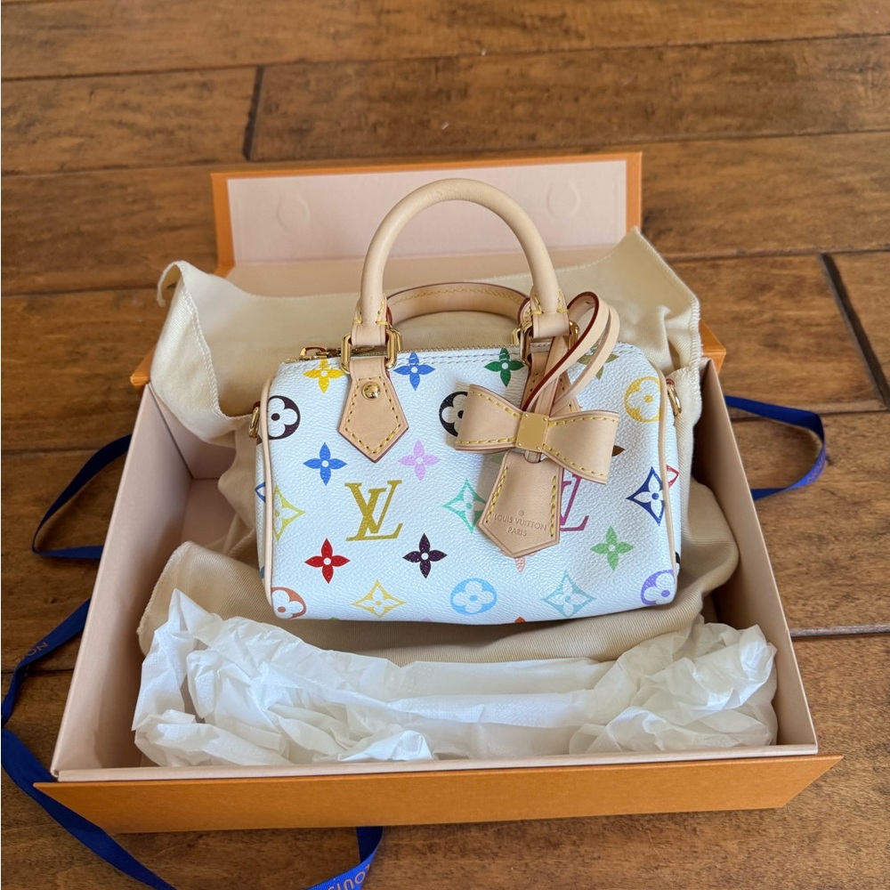 Louis Vuitton x Murakami Nano Speedy 💕